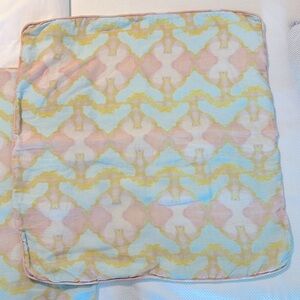 Laura Park Euro Shams